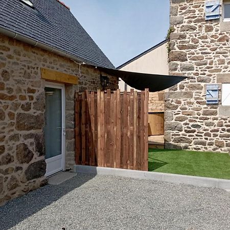 Gite Avec Son Bain Nordique Privatif Au Feu De Bois Pleubian 외부 사진