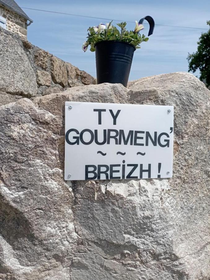 Gite Avec Son Bain Nordique Privatif Au Feu De Bois Pleubian 외부 사진